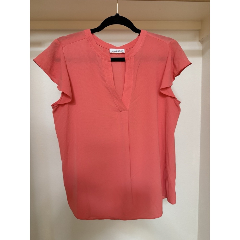 Calvin Klein Women's Coral Crepe Flutter Sleeve Split Neck Blouse L Regular Size